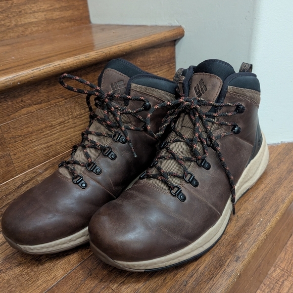 Columbia Hiker Men’s Brown leather waterproof boots. Size 13 - Picture 13 of 17